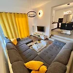 Apartment In 41209